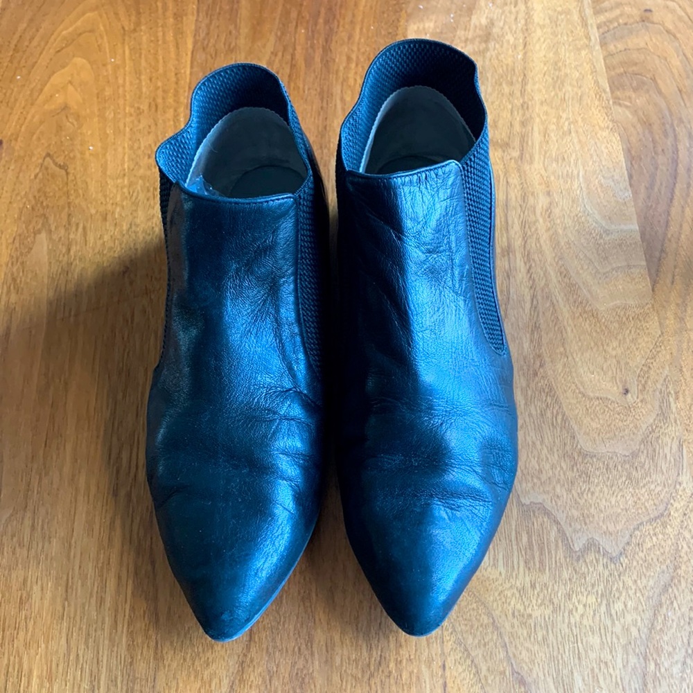 Aquatalia, Women’s, Italian leather booties, wedge heel, size 7